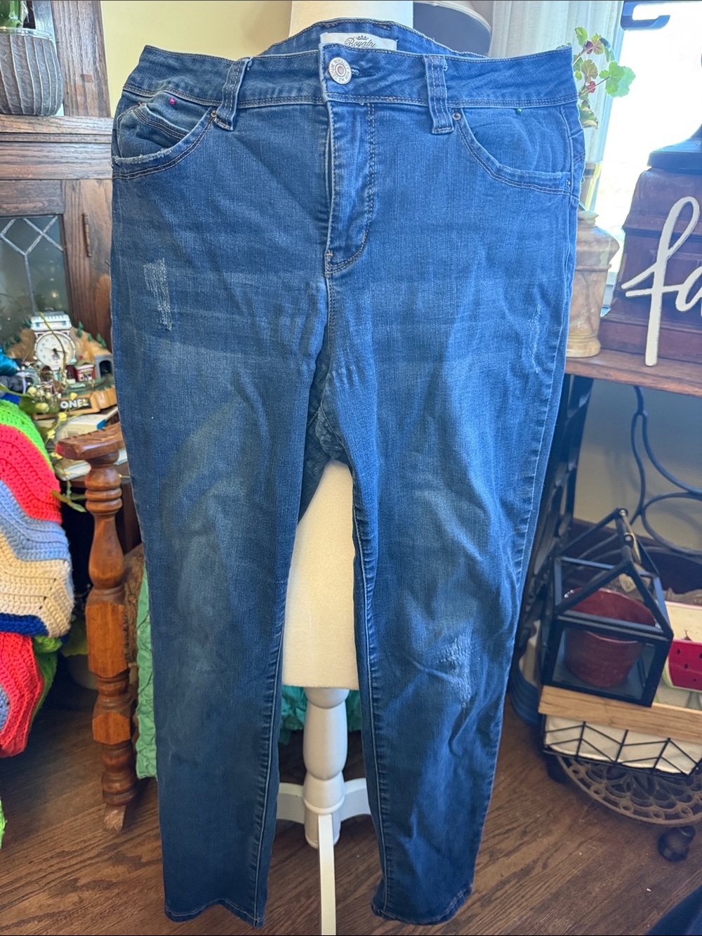 Royalty For Me Straight-Leg Jeans in Dark Blue